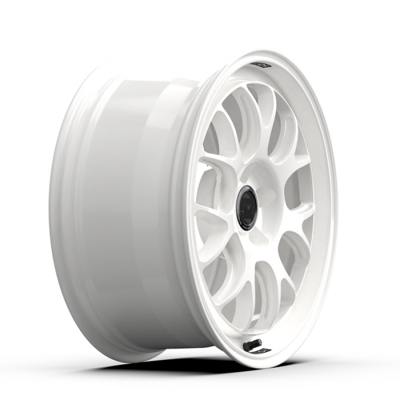 fifteen52 Apex RSR 18x9.5 5x114.3 38mm ET 73.1mm Center Bore Rally White - awdtuningtx