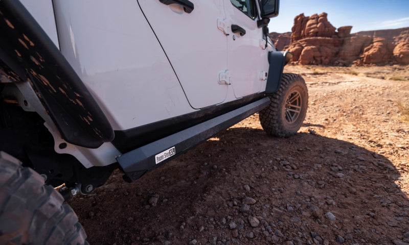 AMP Research 20-23 Jeep JT Gladiator (Launch/Overlnd/Rubicon/Sport/Sport S) PowerStep XL - Black - awdtuningtx