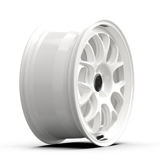 fifteen52 Apex RSR 18x9.5 5x114.3 38mm ET 73.1mm Center Bore Rally White - awdtuningtx