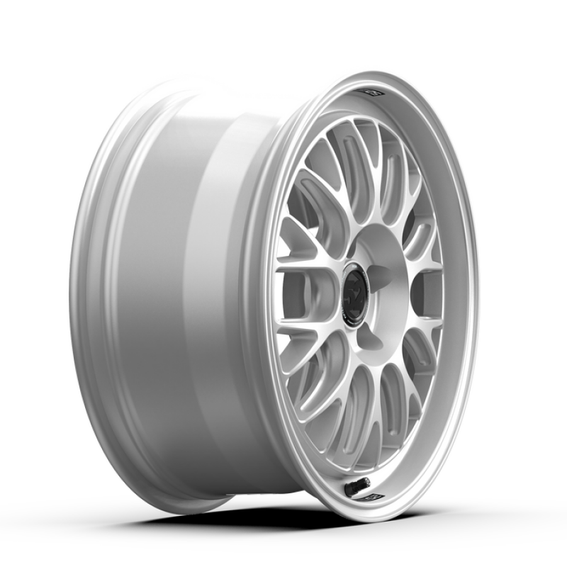 fifteen52 Holeshot RSR 18x8.5 5x112 42mm ET 57.1mm Center Bore Radiant Silver - awdtuningtx