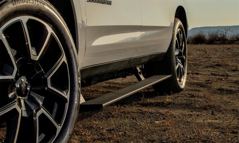 AMP Research 21-23 Chevrolet Suburban/Tahoe / 21-23 GMC Yukon (Incl. XL) PowerStep - Black - awdtuningtx