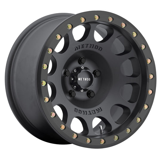 Method MR105 Beadlock 17x8.5 0mm Offset 8x6.5 130.81mm CB Matte Black w/BH-H24125 Wheel - awdtuningtx