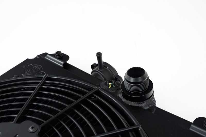 CSF Universal Half Radiator w/-16AN & Slip-On Fittings/12in SPAL Fan & Shroud - Black Finish - awdtuningtx